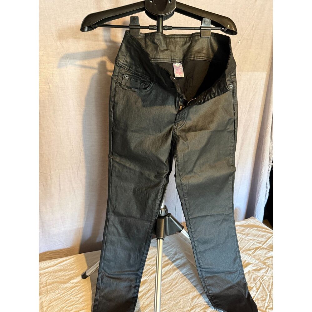 No Boundaries Faux Leather Stretch High Rise Skinny Jeans NWT s13 fits 12/14. - Picture 2 of 4
